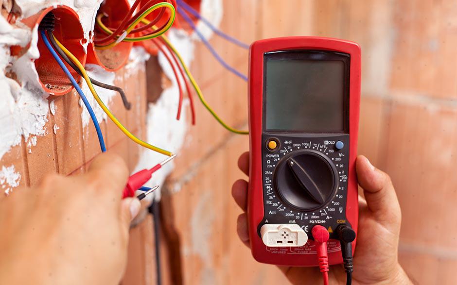 tarif d'un électricien Mantes-la-Jolie
